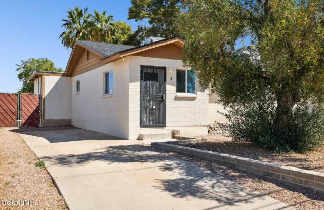 1542 E Turquoise Avenue Gallery 2