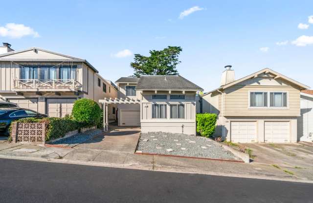 Spacious 3-Bedroom Daly City Home – Prime Location! photos photos