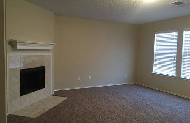 833 Simi Drive Gallery 3