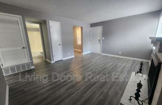 660 S 20th St # 5 Gallery 4