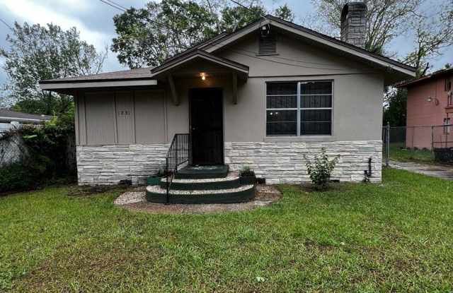 1851 W 19th - 1851 West 19th Street, Jacksonville, FL 32209