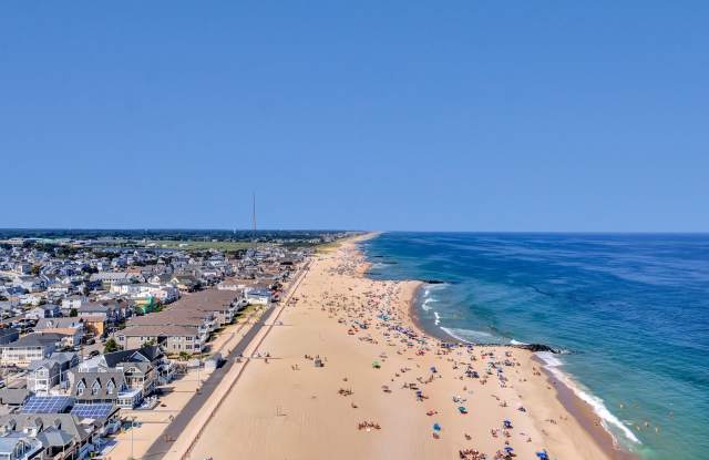 239 Beachfront photos photos