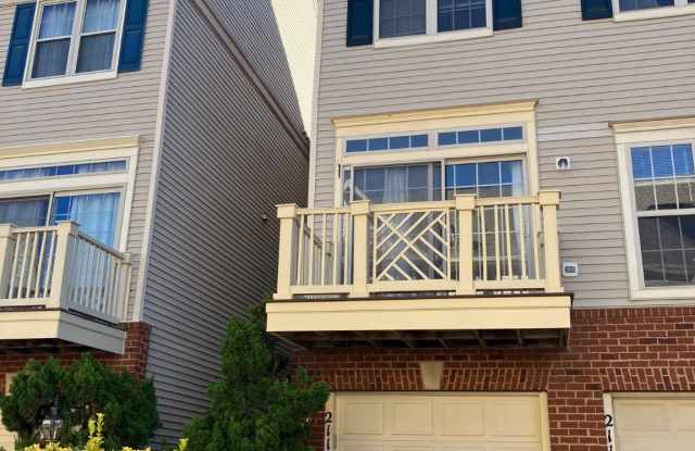 21184 DOMAIN Terrace Gallery 1