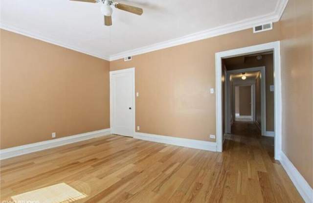 1140 W 77th St - #3 photos photos