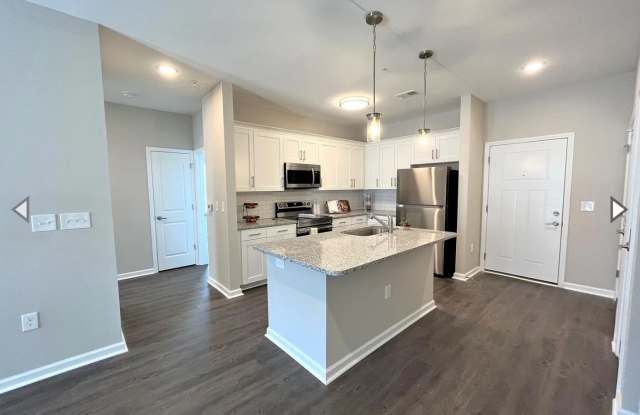 Special Offer! Submit your application before August 31, while supplies last for a rental rate of $1,400 per month for a 18 month lease!!! Gallery 3