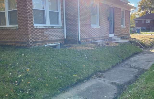 Section 8 Accepted 2 Bedroom Brick Home Gallery 3