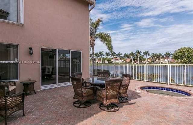 1590 Seagrape Way photos photos