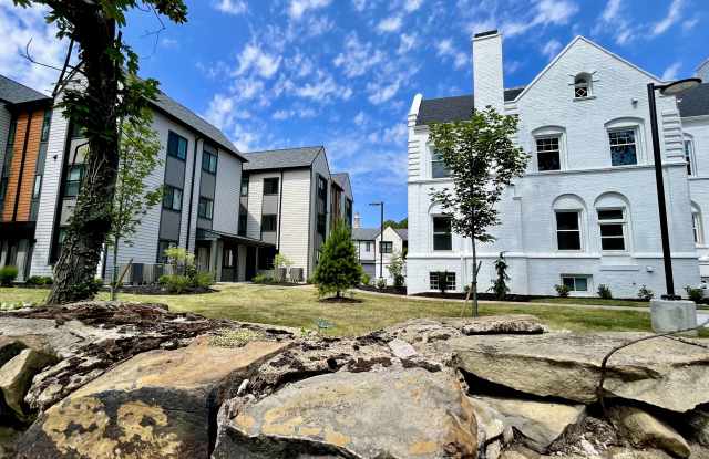 Reserve Overlook - Student Housing photos photos