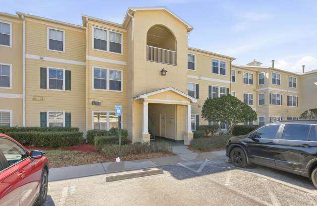 Spacious 2-Bedroom Condo with Sunroom & Resort-Style Amenities! photos photos