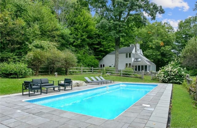 187 Town Street - 187 Town Street, Litchfield County, CT 06796