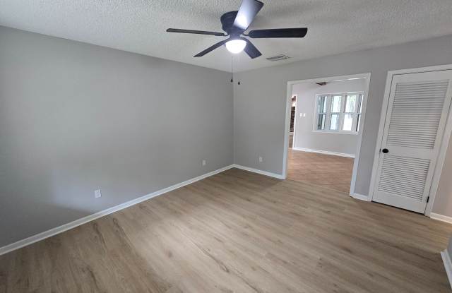 3908 American Manor Dr Gallery 2