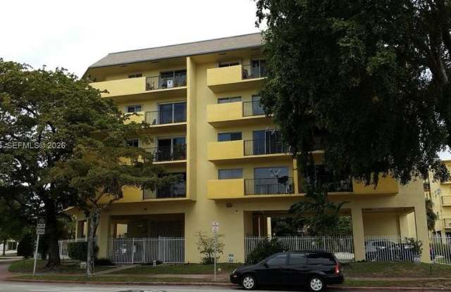 1975 Normandy Dr photos photos 1975 Normandy Dr photos photos