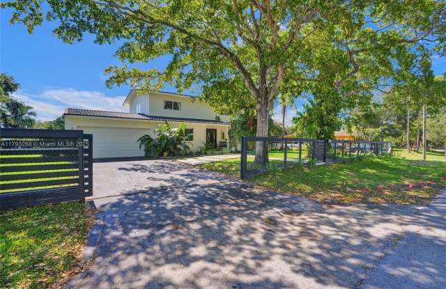 17505 Sw 90th Ave photos photos