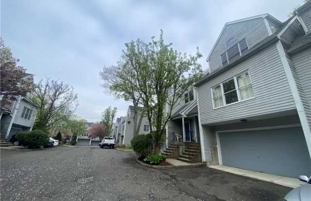 372 Anton Drive Gallery 1
