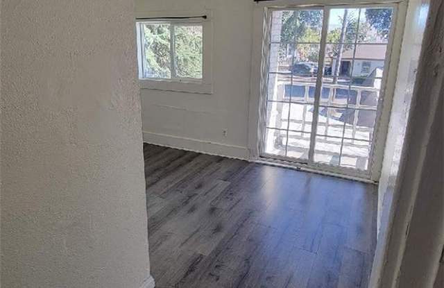 409 W 17th Street - 409 West 17th Street, San Bernardino, CA 92405