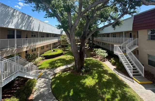 10036 63RD AVENUE N photos photos