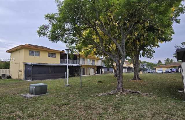 8350 SW 154th Ave photos photos