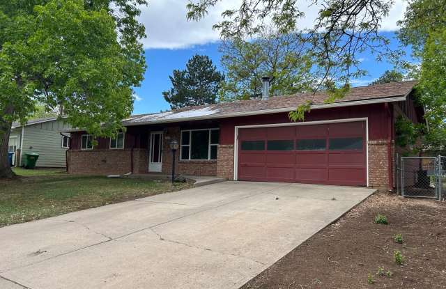 Charming 3-Bedroom Home with Fenced Yard – Available Now in Fort Collins photos photos