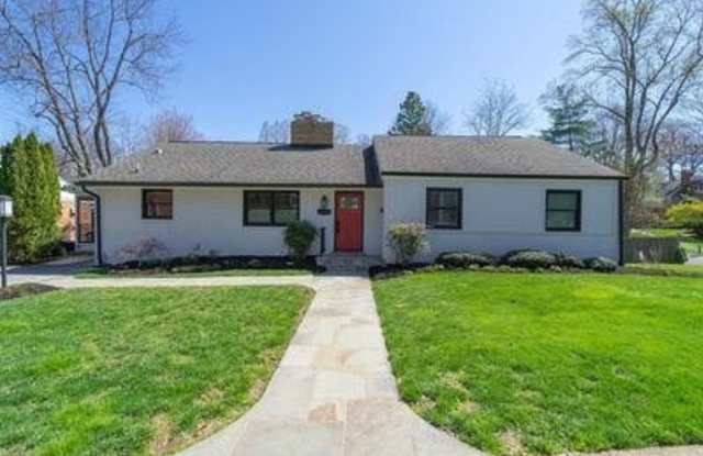 4640 38TH STREET N photos photos