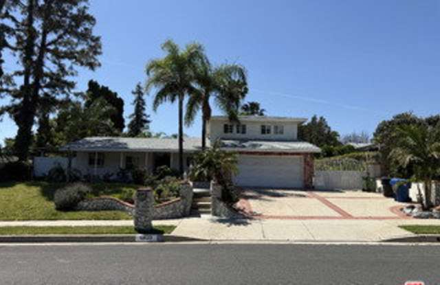 12623 Jolette Avenue photos photos