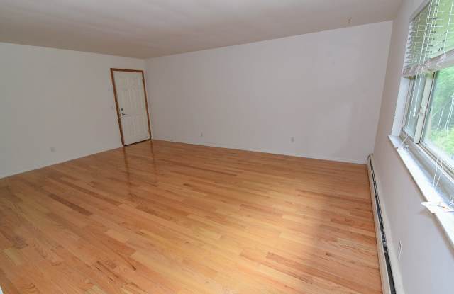 937 Highland Avenue Gallery 4