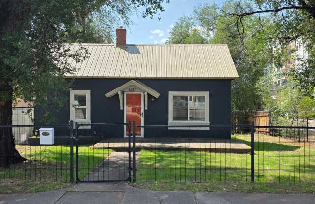 Charming 1 bed home in the heart of Downtown COS! photos photos