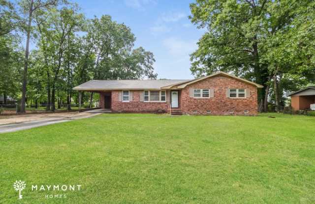 7932 Skylark Drive Gallery 1