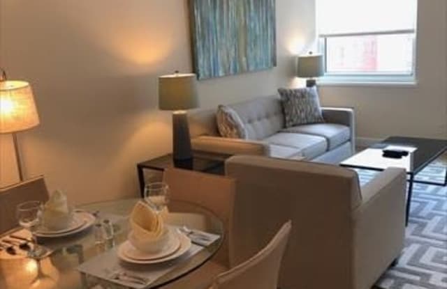 637 8th Street, NW - 637 8th St NE, Washington, DC 20002