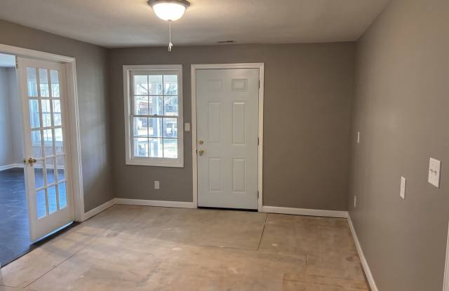 Freshly Renovated 3-Bedroom Home in Memphis | Available Now Gallery 4