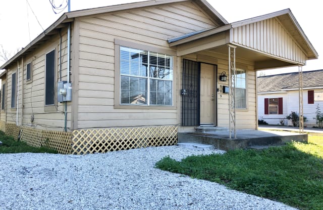 809 Granville Drive - 809 Granville Drive, Houston, TX 77091