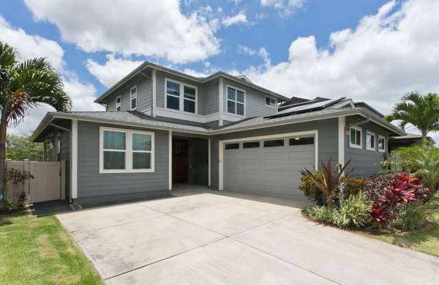 4Bd-3Ba home on 16th fairway of the Coral Creek Golf Course photos photos
