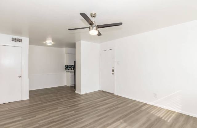 Apex Apartments Gallery 4
