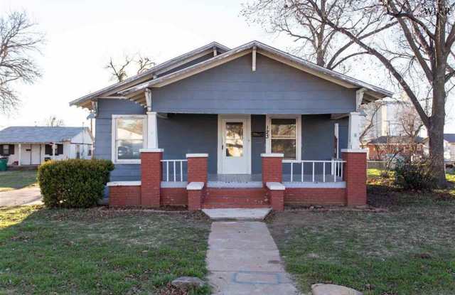 Spacious Home ready for a new family! photos photos