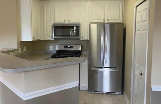 15620 EVERGLADE Lane unit: 302 photos photos