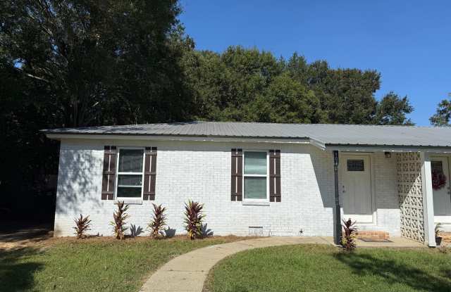 107 E Hamm Ave photos photos