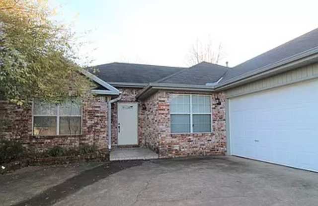 BEAUTIFUL HOME IN GREAT LOCATION! photos photos