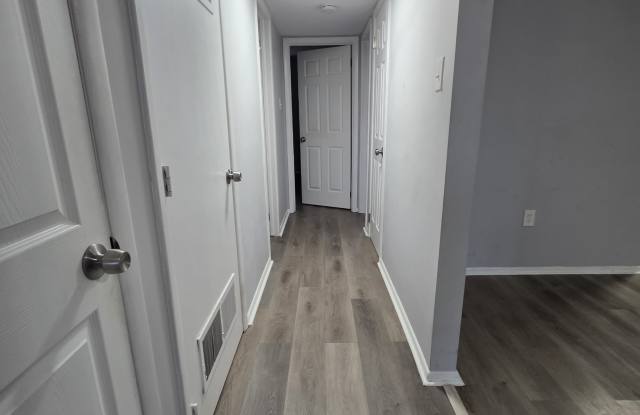 122 Chelsea Circle photos photos