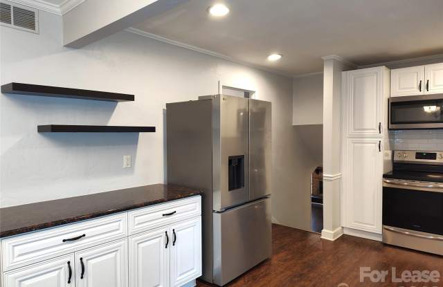 5812 Donegal Drive Gallery 4