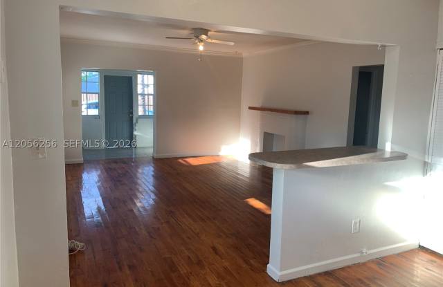 1806 Funston St Gallery 3