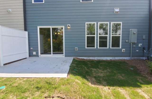 136 Eagleson Street Gallery 3