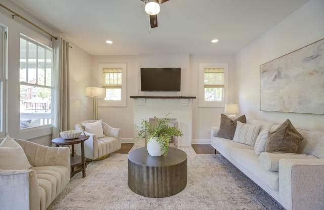 1613 South Mint Street - A photos photos