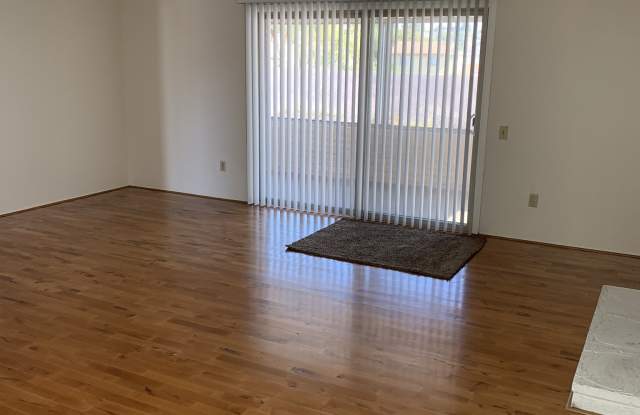 1485 Hilltop Dr Gallery 4