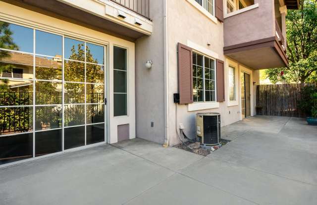 12080 Tivoli Park Row - 14 Gallery 2