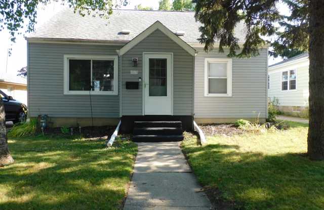 4007 Wright Ave photos photos