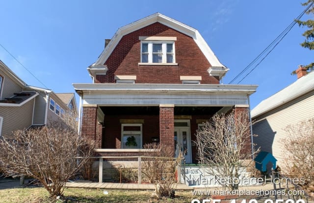 804 Center Ave Unit 2 - 804 Center Avenue, Butler, PA 16001