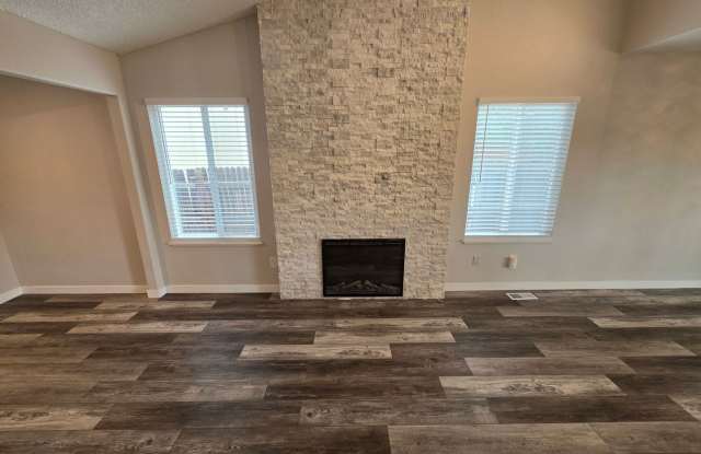 Newly Remodeled 4-Bedroom Home in Cherry Creek Vista Gallery 4