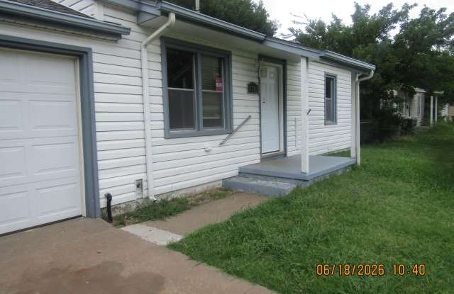 Charming 2-Bedroom Home in Northwest Lawton photos photos Charming 2-Bedroom Home in Northwest Lawton photos photos