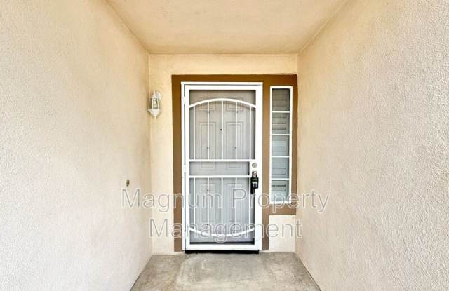 25167 Parkcrest Dr Gallery 4