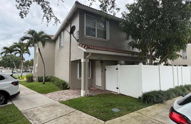 5362 SW 125th Avenue photos photos