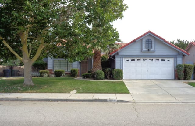 1034 James Ct - 1034 James Court, Lancaster, CA 93535